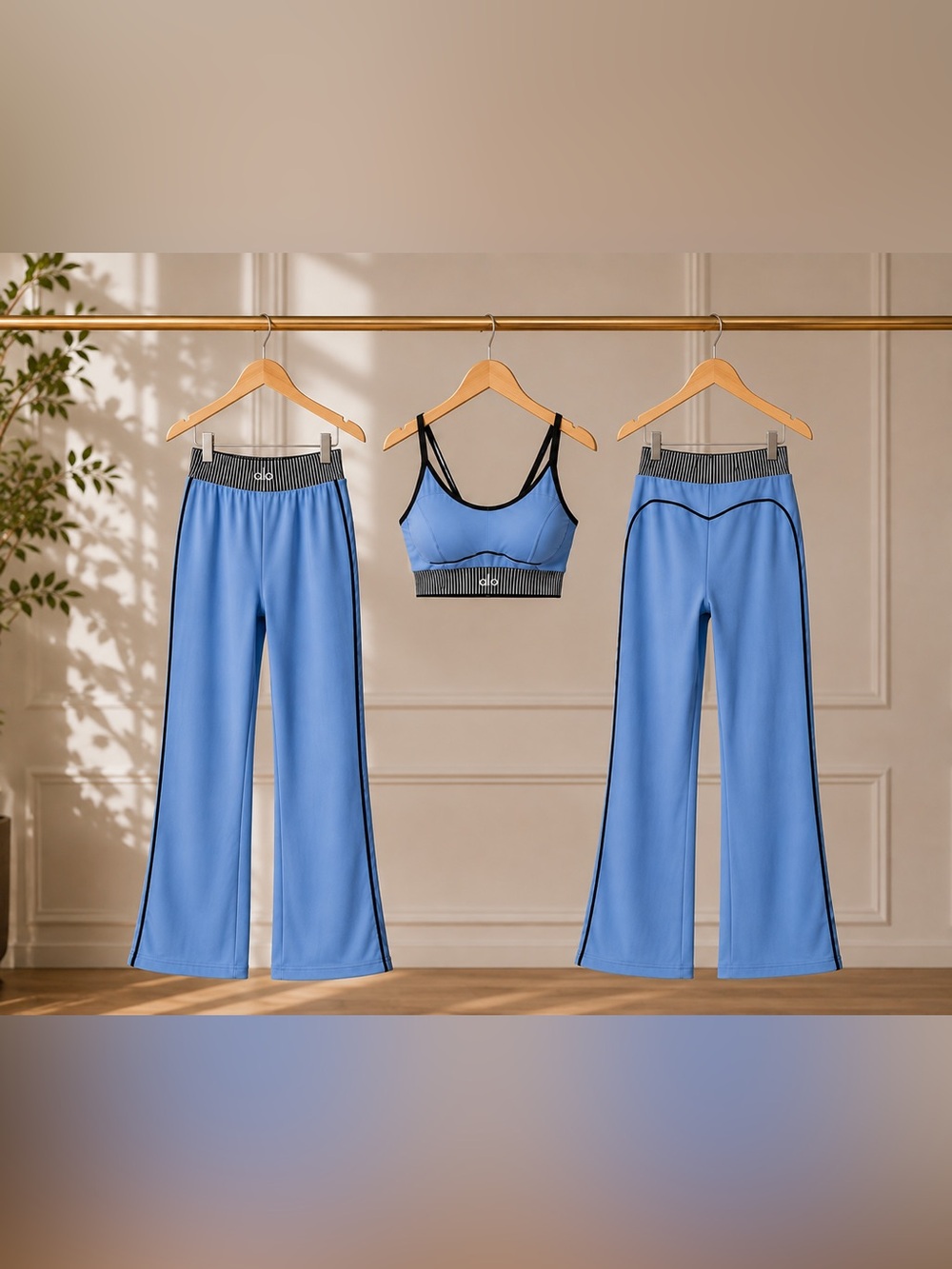 Women's Blue Strappy Sports Bra by